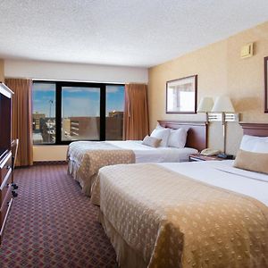 Queen Room Two Queen Beds